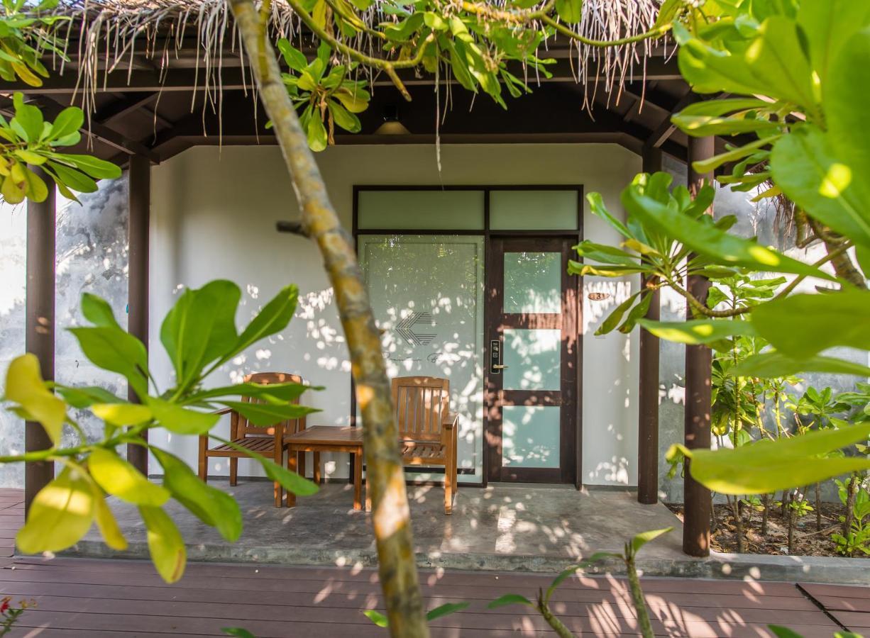 Premier Beach Gulhi Exterior photo
