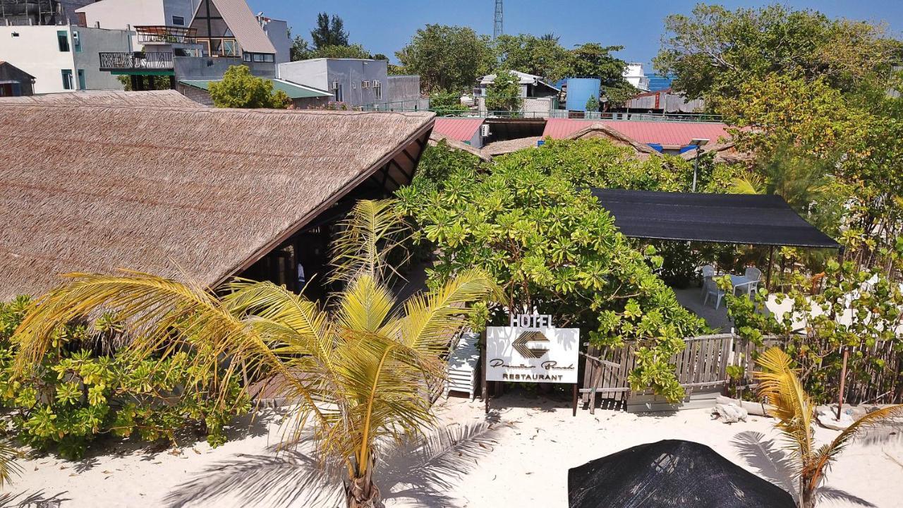 Premier Beach Gulhi Exterior photo