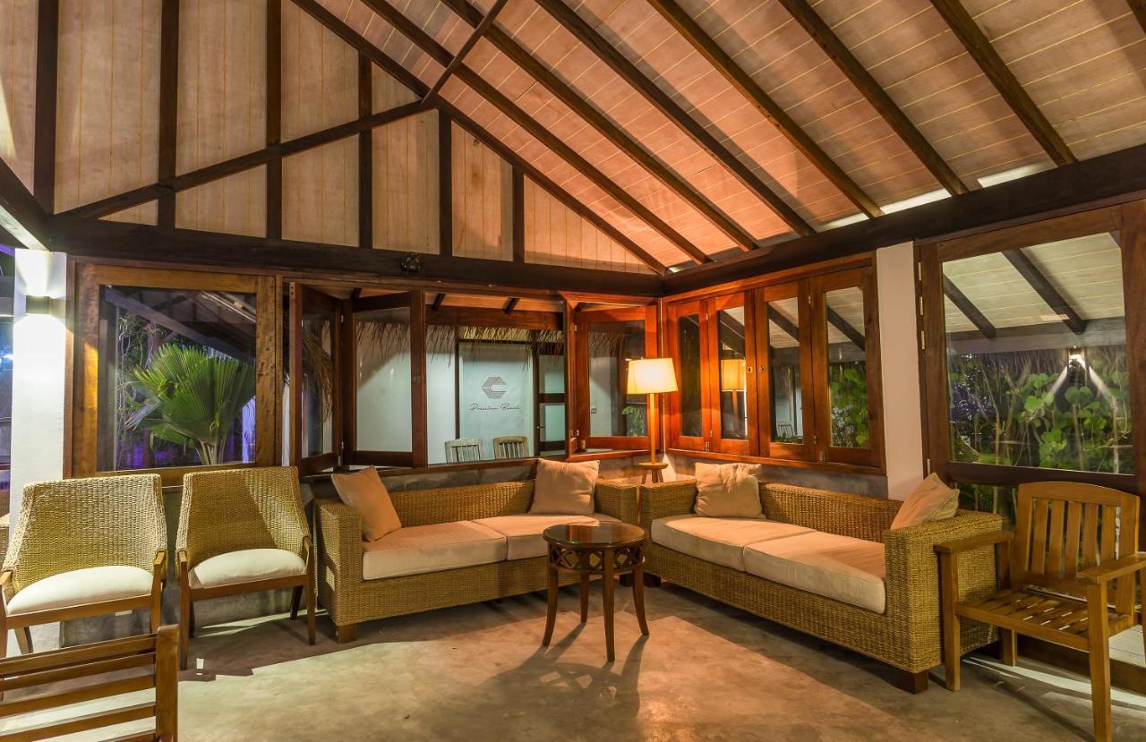 Premier Beach Gulhi Exterior photo